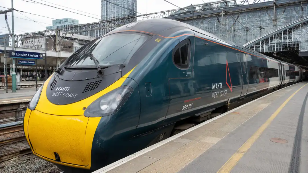 Fastest Train in the UK connecting London, Edinburgh and Manchester